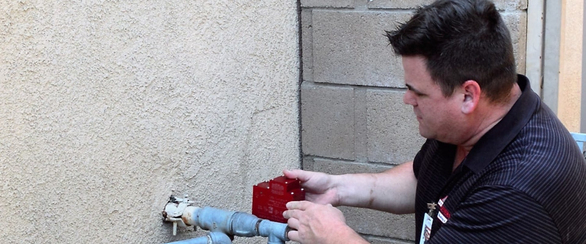 How to Shut Off Gas Lines During Earthquakes and Gas Leaks