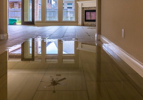 Removing standing water: A Comprehensive Guide for Water Damage Restoration